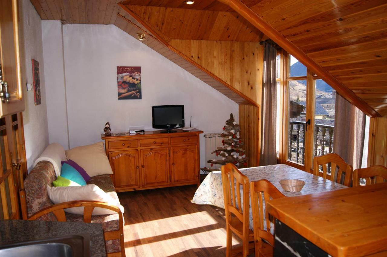 Apartaments Pont Romanic เอสปอต ภายนอก รูปภาพ
