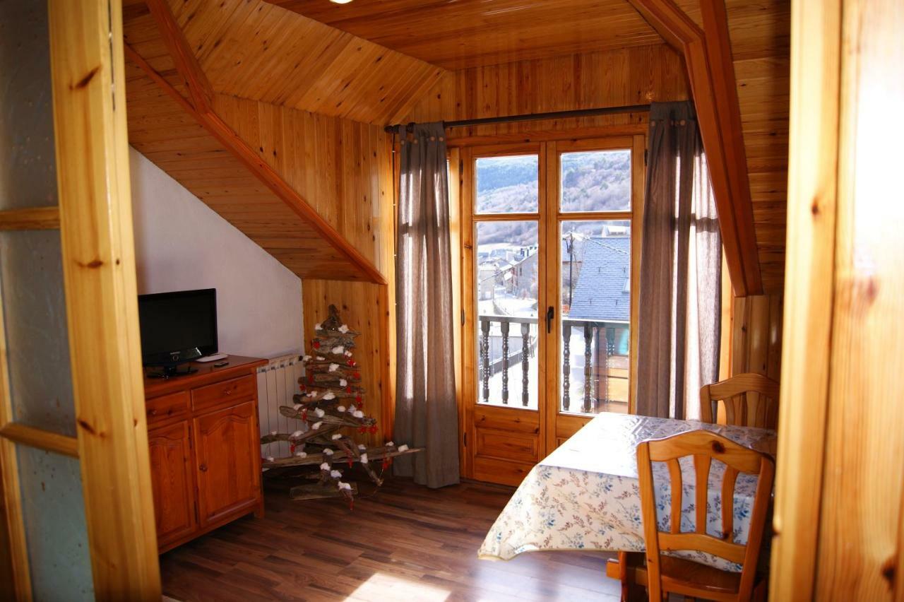 Apartaments Pont Romanic เอสปอต ภายนอก รูปภาพ