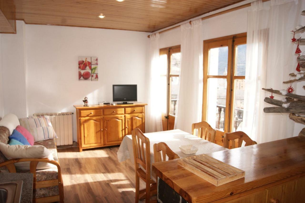 Apartaments Pont Romanic เอสปอต ภายนอก รูปภาพ