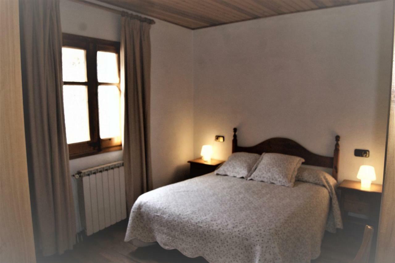 Apartaments Pont Romanic เอสปอต ภายนอก รูปภาพ